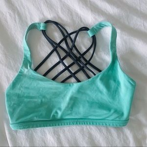 Lululemon feee to be wild